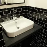 Alba Opera Hotel 3*