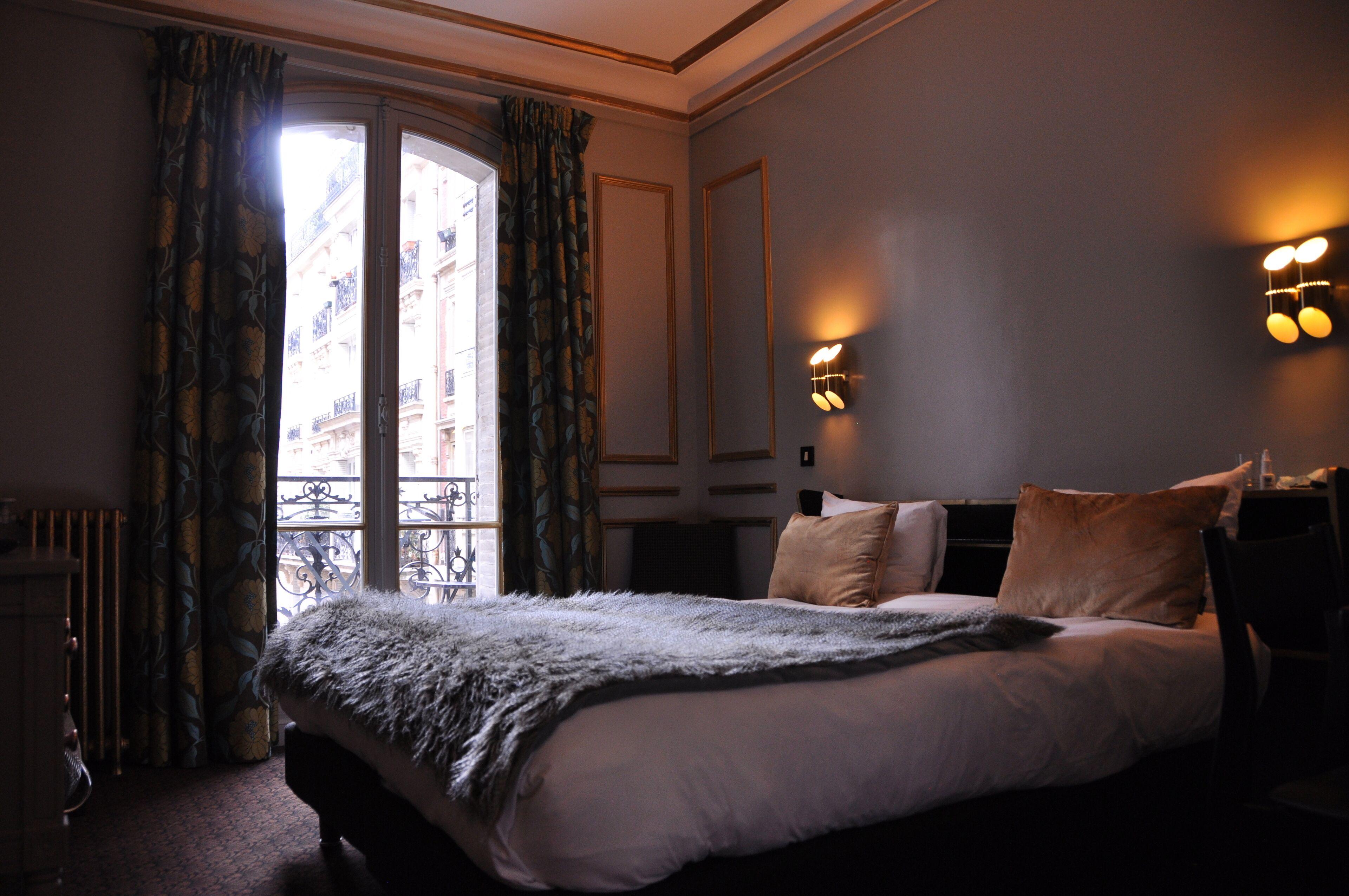 Alba Opera Hotel 3*